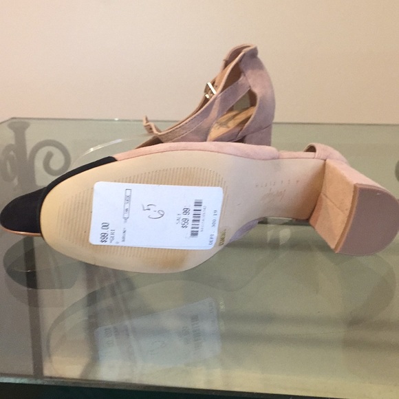 Ankle Strap shoes from Lord and Taylor size 61/2 - Picture 3 of 4